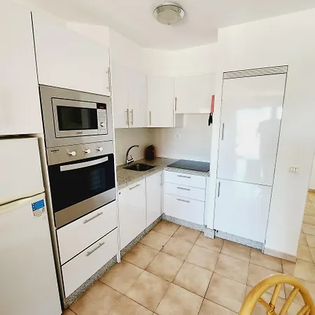 Apartmán 2 Bedroom Duplex In Castle Harbour C208