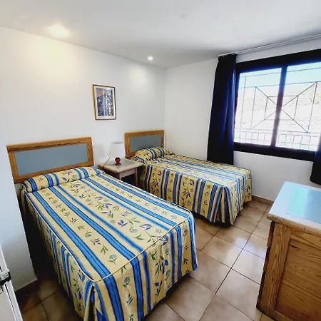 2 Bedroom Duplex In Castle Harbour C208 Apartmán
